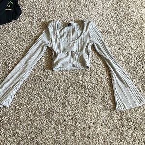 shein long flared sleeve crop top